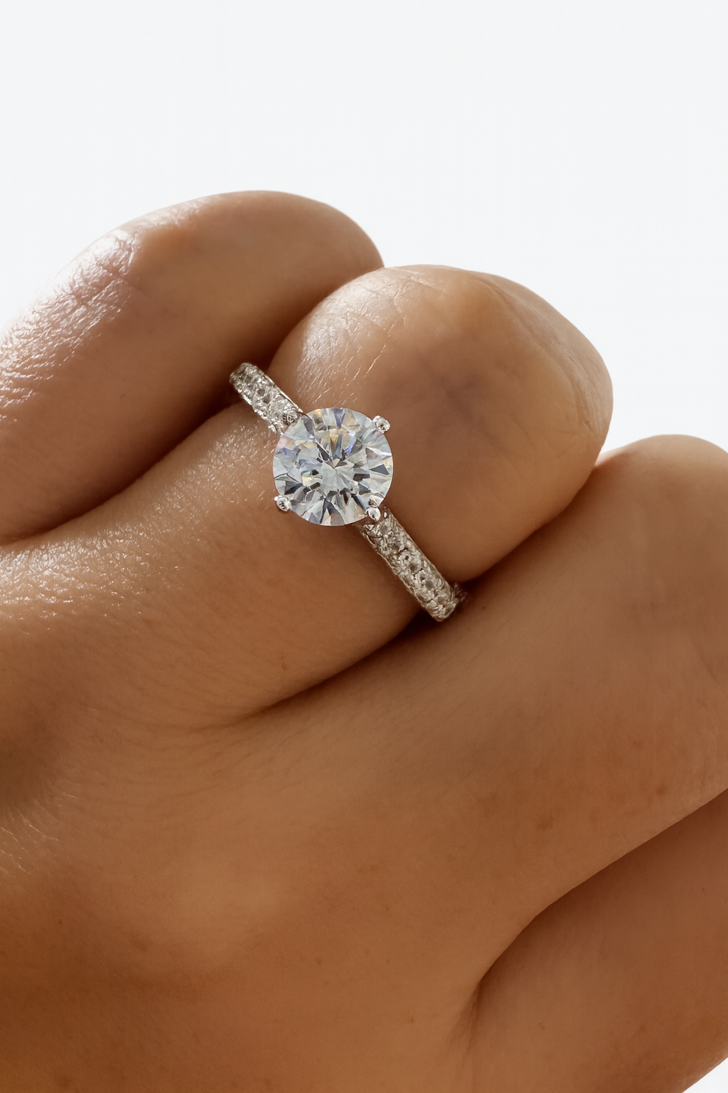 The Classy Round Cut Ring