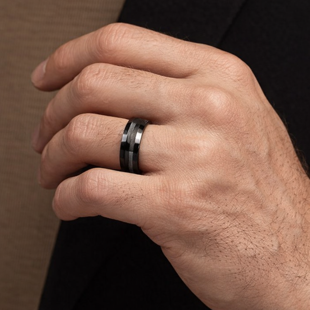 TITAN GROOVE BLACK – ANILLO DE TUNGSTENO 8 MM