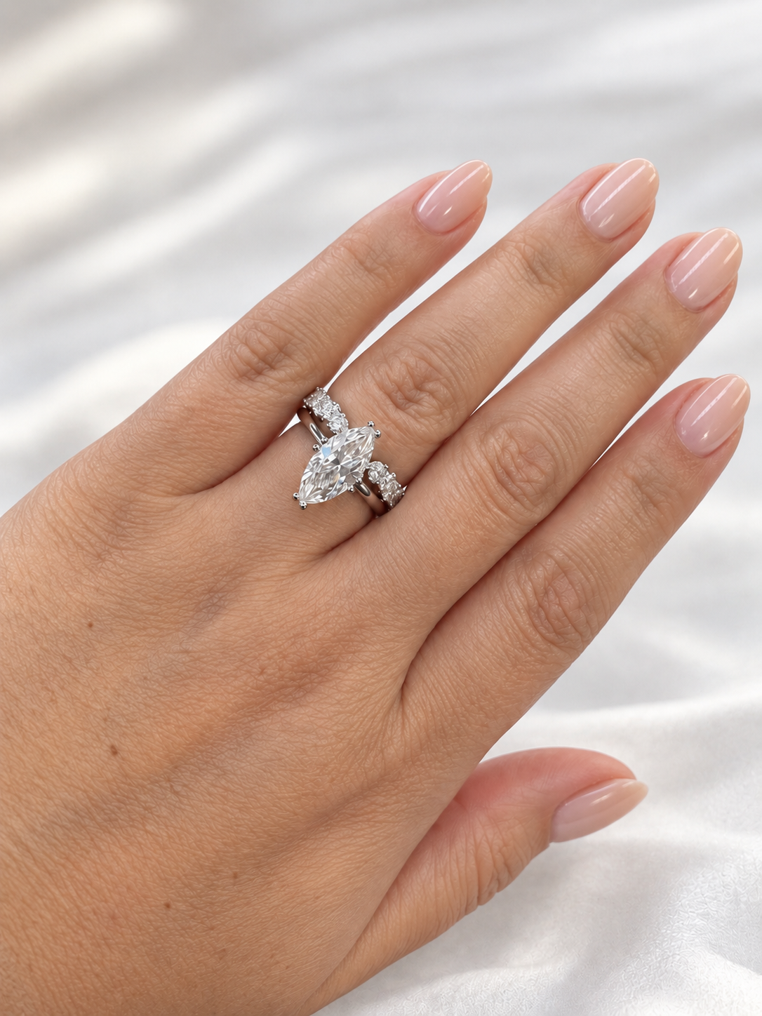 Vivienne Marquise Moissanite Bridal Set