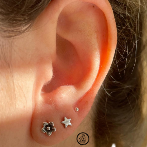 Sterling Silver Mini Dormilonas 2mm Earrings