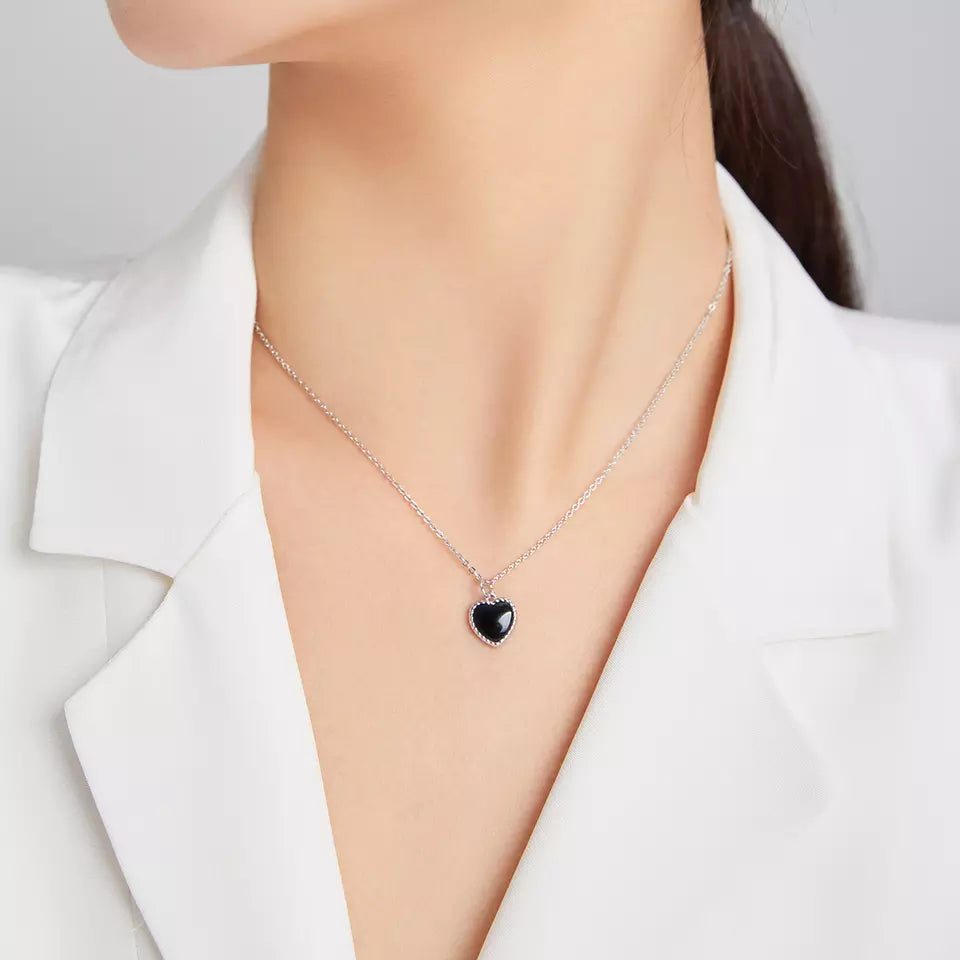 Sterling Silver The Black Heart Necklace