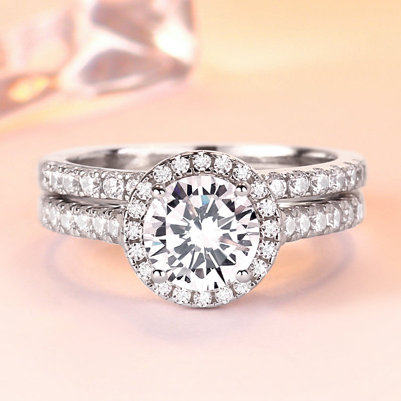 Sterling Silver Round Cut Crystals Engagement Ring