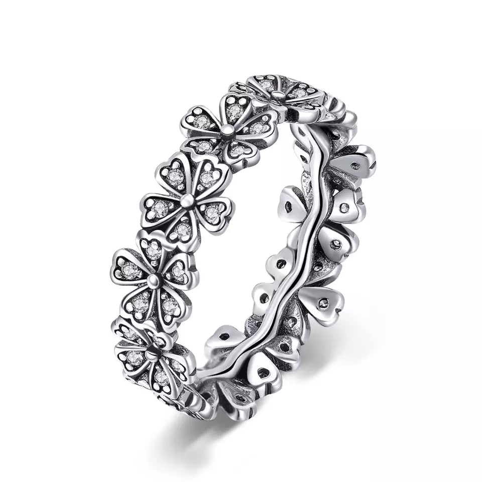 Sterling Silver Crystal Daisy Flowers Ring