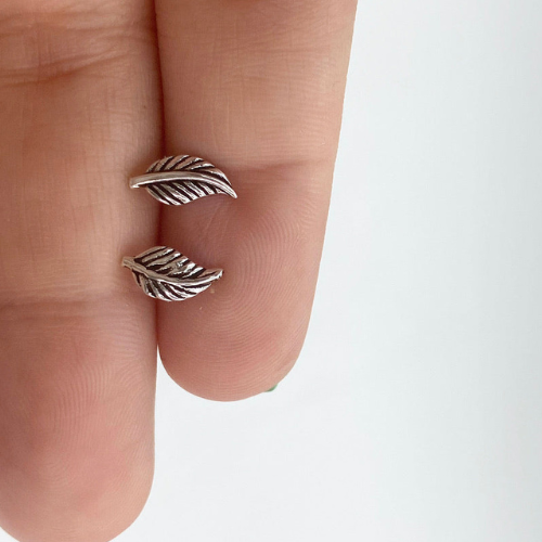Sterling Silver Leaf Stud Earring