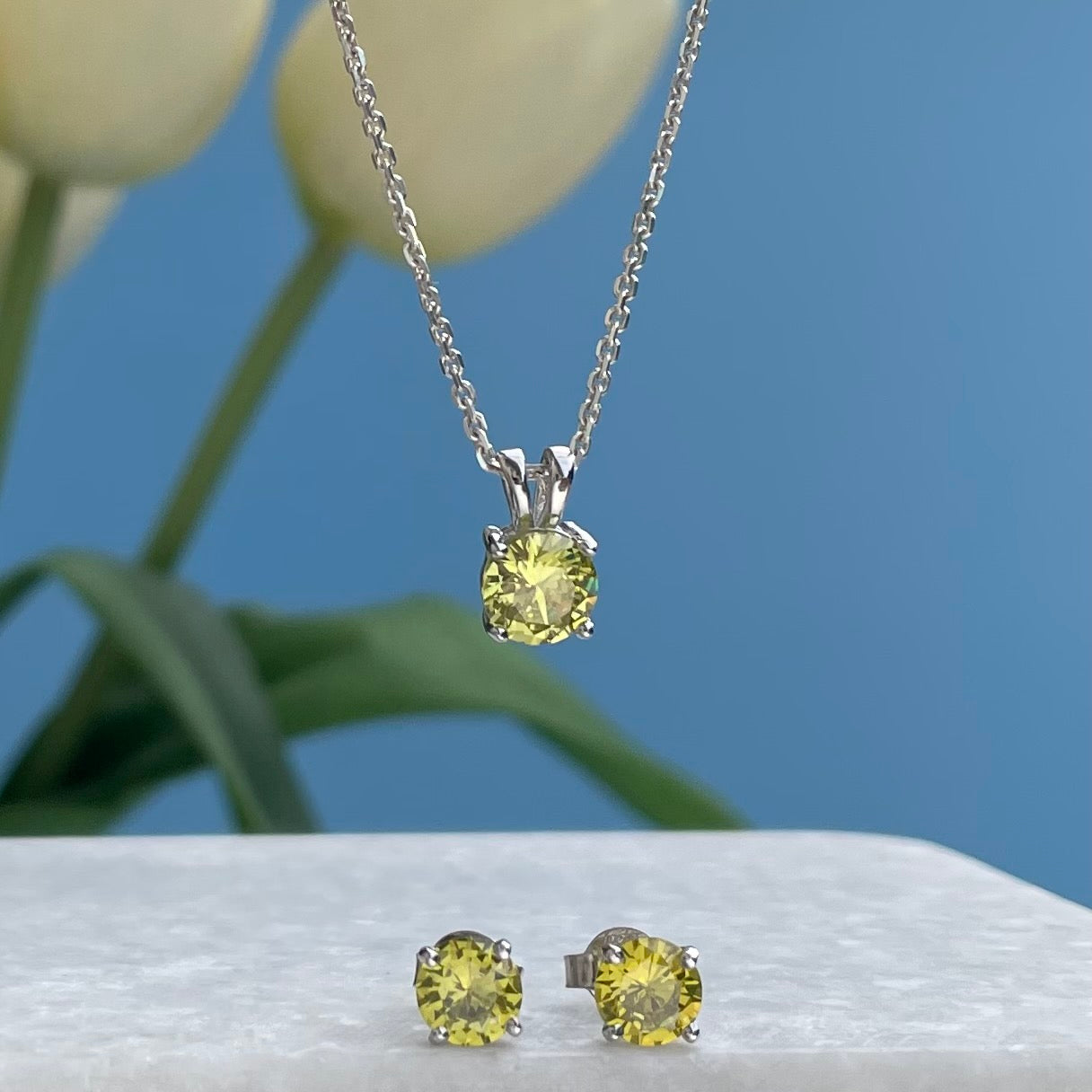 Sterling Silver Light Peridot Crystal Stone Set