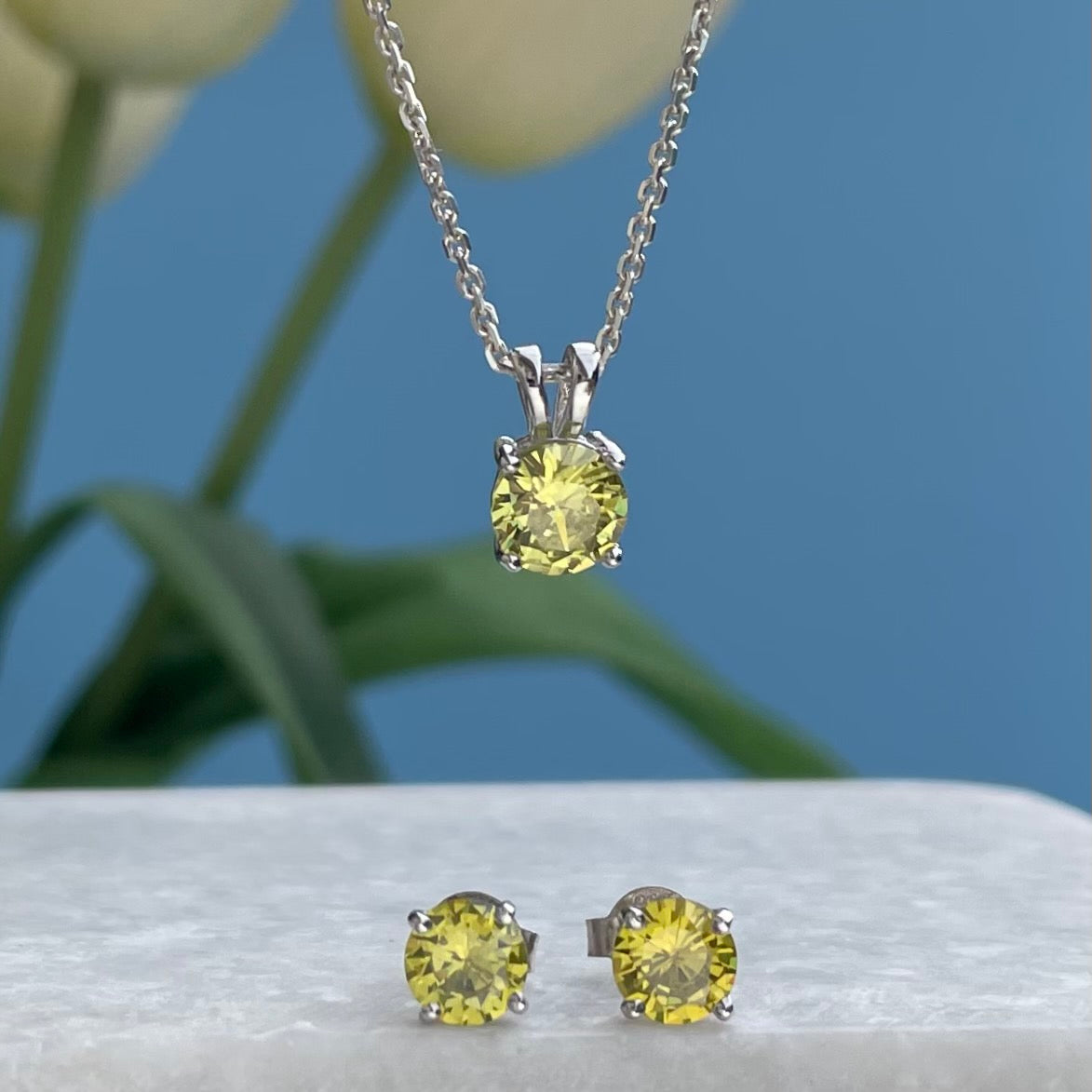 Sterling Silver Light Peridot Crystal Stone Set