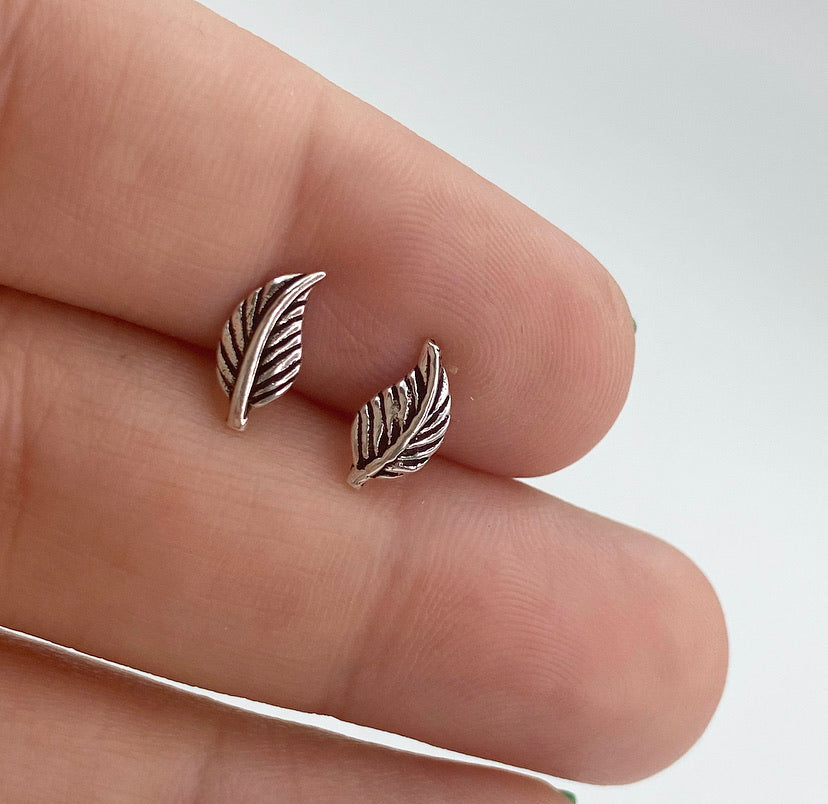Sterling Silver Leaf Stud Earring