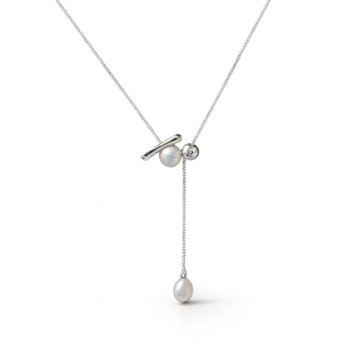The Pearl Orbit Necklace
