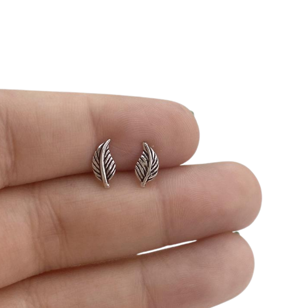 Sterling Silver Leaf Stud Earring